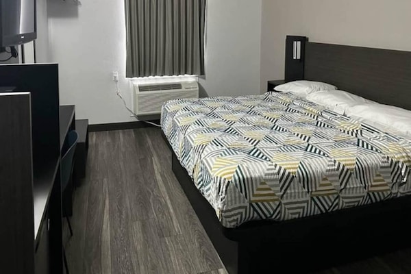 Foto van 1 tweepersoonsbed (queensize) | Rookvrij - Vakantiehuis in Omaha NE - BedRoom