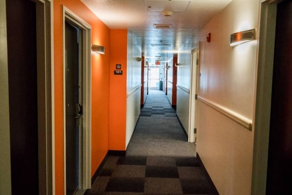 Foto van 1 tweepersoonsbed (queensize) | Rookvrij - Vakantiehuis in Pottstown - Facilities