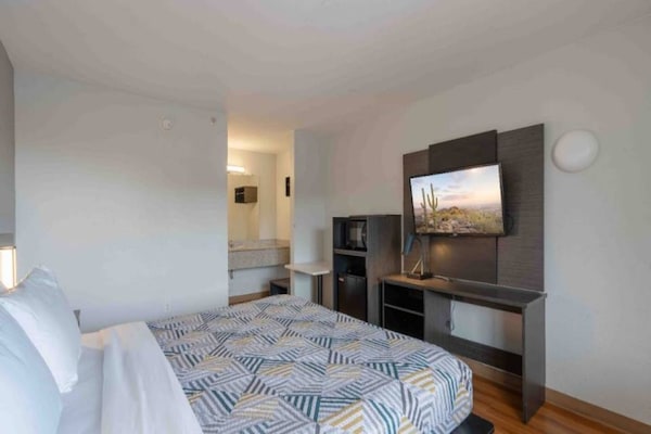 Foto van 1 kingsize bed | Roken toegestaan - Vakantiehuis in Chandler - BedRoom