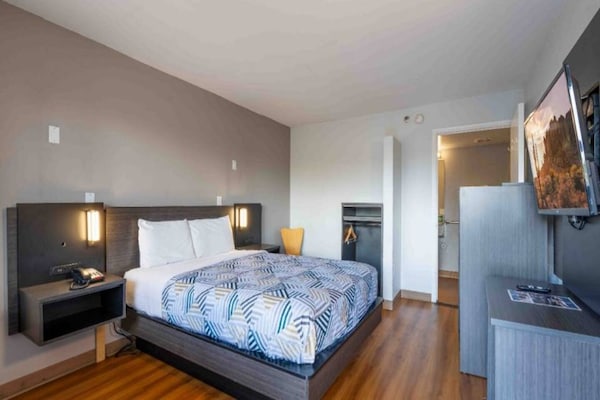 Foto van 1 kingsize bed | Roken toegestaan - Vakantiehuis in Chandler - BedRoom