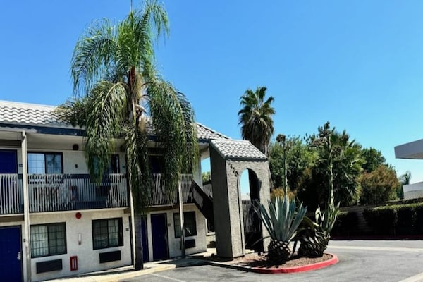 Foto van 1 tweepersoonsbed (Queensize) | Los Angeles - Vakantiehuis in Pomona CA - Facilities