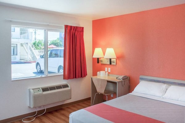 Foto van Comfortabel tweepersoonsbed (Queen size) | NSMK | Ukiah - Facilities