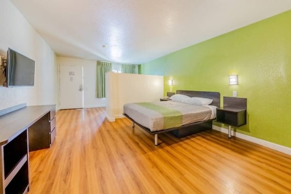 Foto van 1 Queensize Bed | Ns | Keuken - Vakantiehuis in HEMET - Facilities