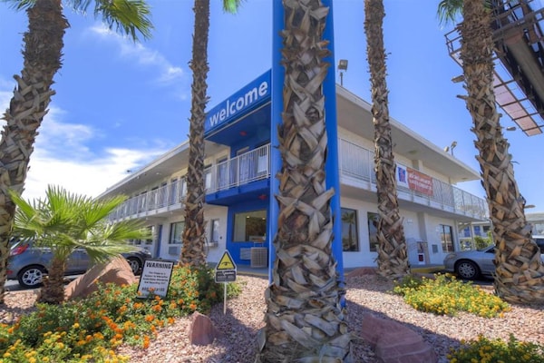 Foto van 1 kingsize bed | Rookvrij - Vakantiehuis in Las Vegas NV - Outdoor