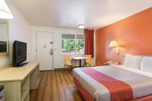 Foto van 1 tweepersoonsbed (queensize) | Rookvrij - Vakantiehuis in Vancouver WA - BedRoom