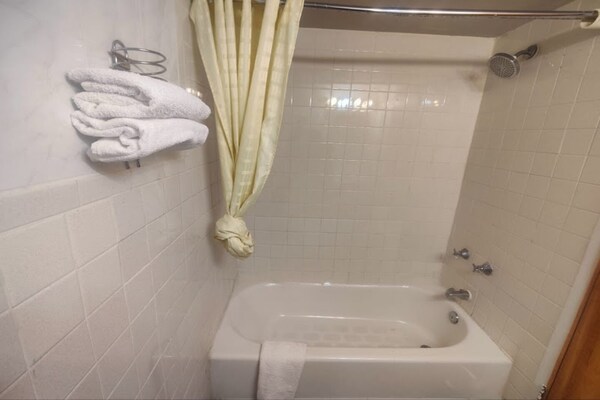 Foto van Queen Bed Niet Roken - Vakantiehuis in Chicago - BathRoom