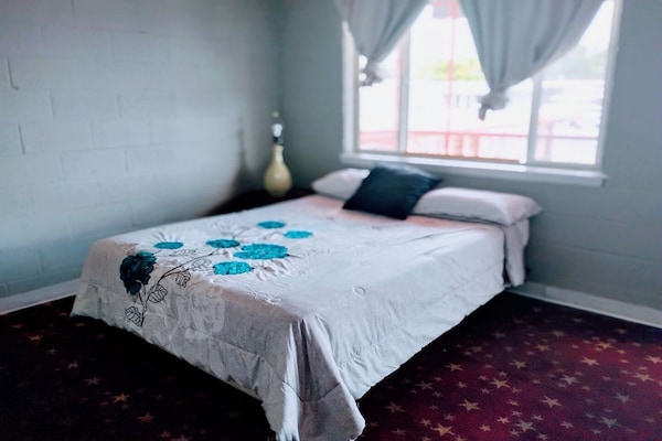 Foto van Queen Suite - Niet-roken - Vakantiehuis in Englewood CO - BedRoom