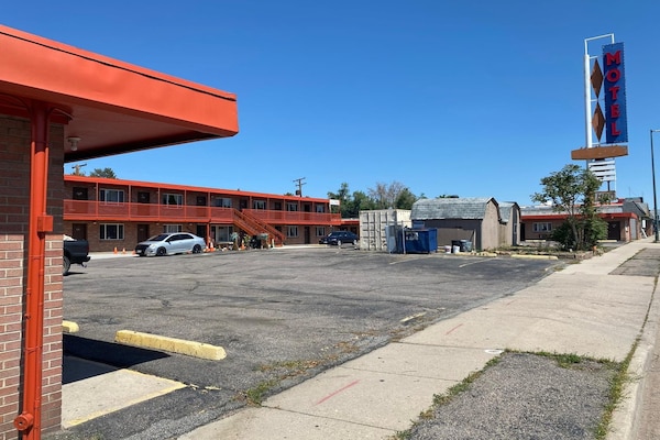 Foto van Queen Suite - Niet-roken - Vakantiehuis in Englewood CO - ExteriorSummer