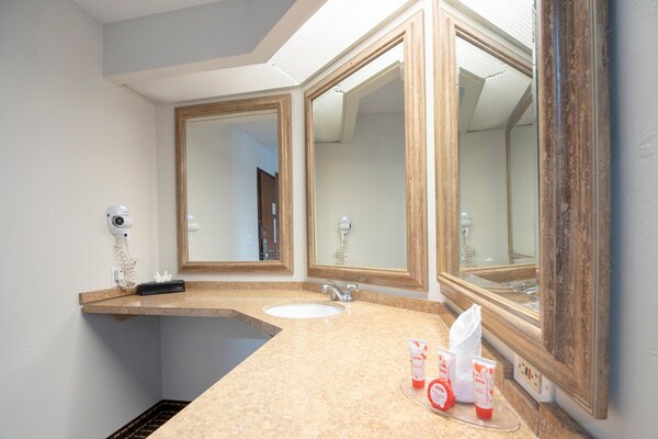 Foto van Premium 2 Queensize Bedden Niet Roken - Vakantiehuis in Houston - BathRoom