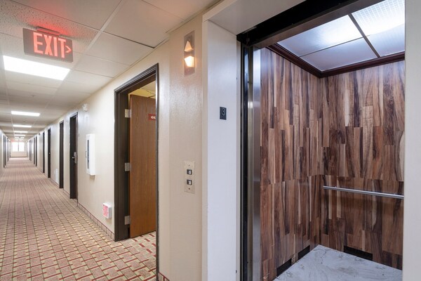 Foto van Premium 2 Queensize Bedden Niet Roken - Vakantiehuis in Houston - FloorPlan