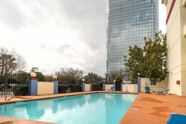 Foto van Premium 2 Queensize Bedden Niet Roken - Vakantiehuis in Houston - Pool