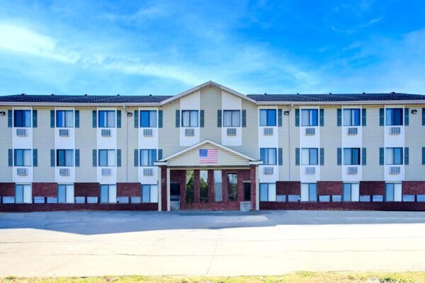 Foto van Queensize bed|Smk|Kingdom City, MO - Vakantiehuis in Kingdom City, MO - Outdoor