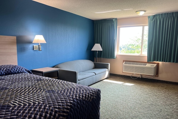Foto van Queen Bed Niet Roken - Vakantiehuis in Marysville, KS - BedRoom