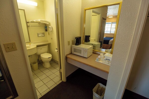 Foto van 2 Dubbele Bedden Niet Roken - Vakantiehuis in Pendleton OR - BathRoom