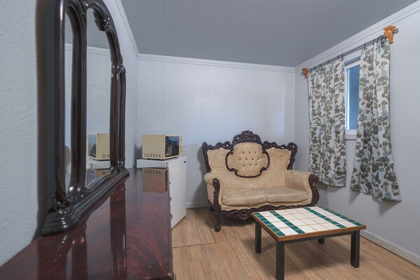 Foto van Tweepersoonsbed (Queensize) | OYO Hotel Portland - Vakantiehuis in Sandy OR - BedRoom
