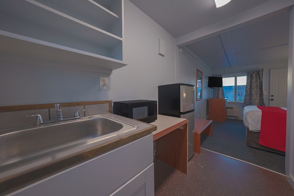 Foto van Tweepersoonsbed (Queensize) | OYO Hotel Portland - Vakantiehuis in Sandy OR - BedRoom