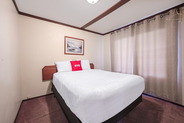 Foto van Tweepersoonsbed (Queensize) | OYO Hotel Portland - Vakantiehuis in Sandy OR - BedRoom