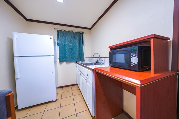 Foto van Tweepersoonsbed (Queensize) | OYO Hotel Portland - Vakantiehuis in Sandy OR - BedRoom