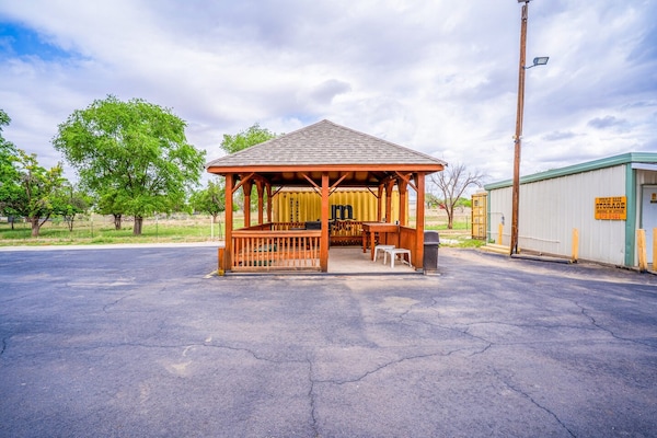 Foto van Tweepersoonsbed (queensize) | Rookvrij - Vakantiehuis in Snyder TX - Facilities