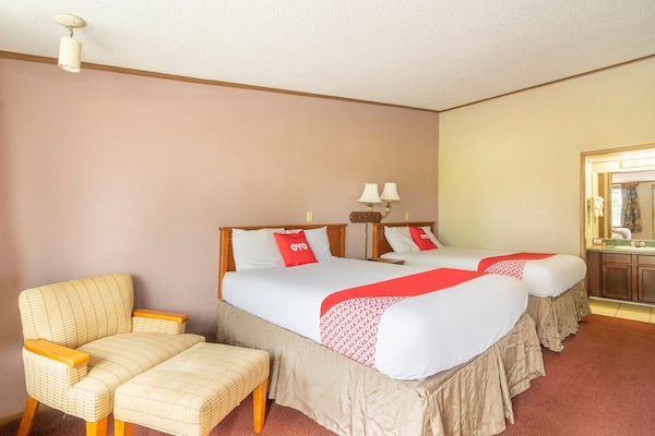 Foto van 2 tweepersoonsbedden | Daleville AL - Vakantiehuis in Daleville AL - BedRoom