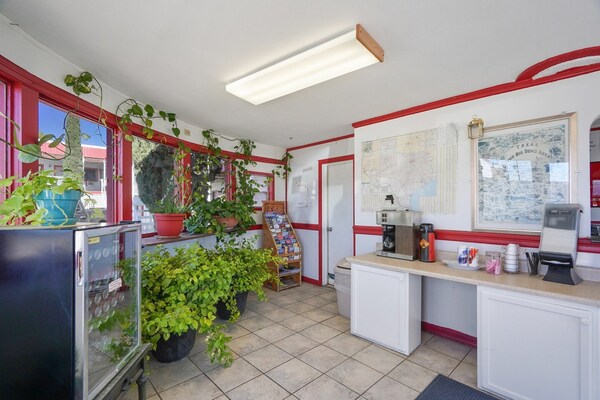 Foto van Queensize bed | Niet roken - Vakantiehuis in Alpine TX - FloorPlan