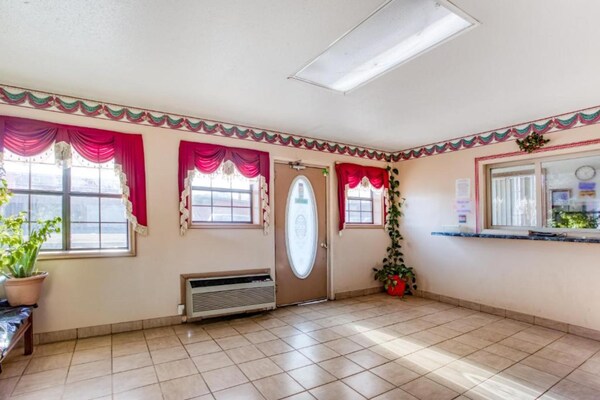 Foto van Premium kamer met 2 eenpersoonsbedden | Roken toegestaan - HallReception