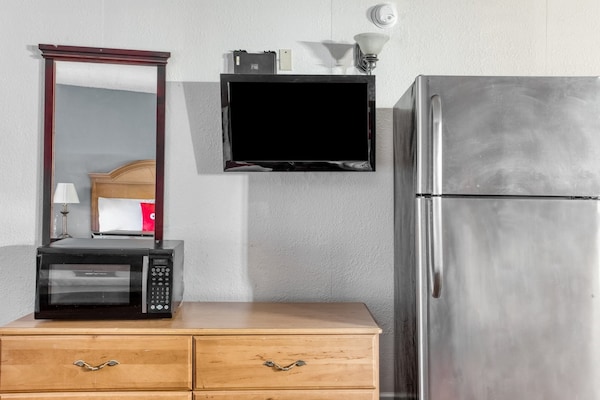 Foto van 2 eenpersoonsbedden | Roken mogelijk - Vakantiehuis in Bald Knob AR - HallReception