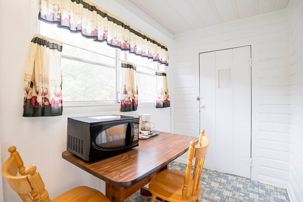 Foto van Tweepersoonsbed (queensize) met eenpersoonsbed | Bryson City - DiningRoom