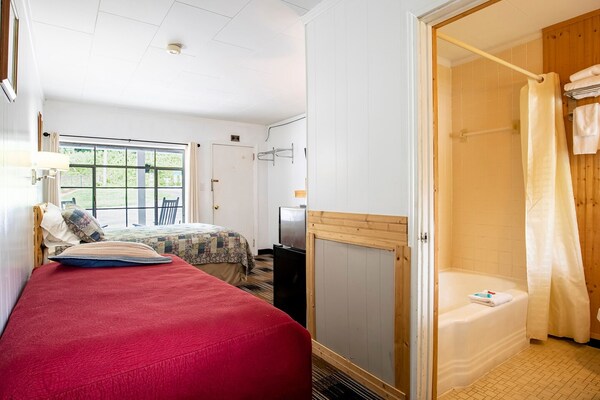Foto van Tweepersoonsbed (queensize) met eenpersoonsbed | Bryson City - BedRoom