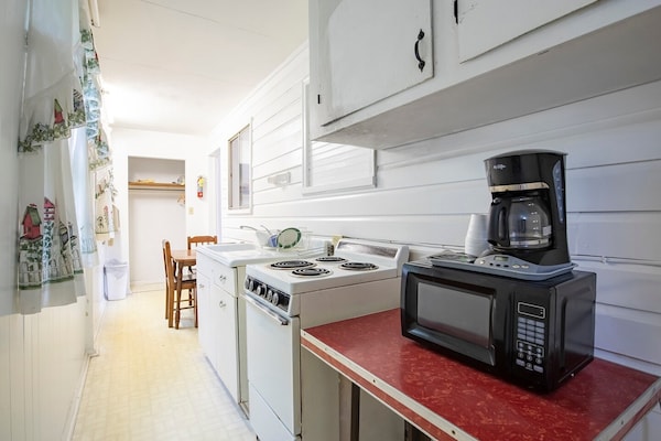 Foto van 1 Queen En 1 Twin Room Met Kitchenette - Vakantiehuis in Bryson city - Kitchen