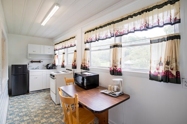 Foto van Queen Room - Riverfront - Vakantiehuis in Bryson city - DiningRoom