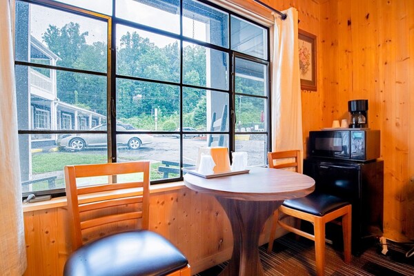 Foto van Queen Room - Riverfront - Vakantiehuis in Bryson city - BedRoom
