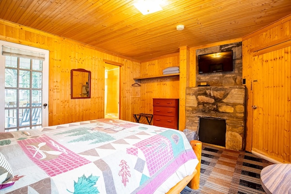 Foto van Queen Room - Riverfront - Vakantiehuis in Bryson city - BedRoom