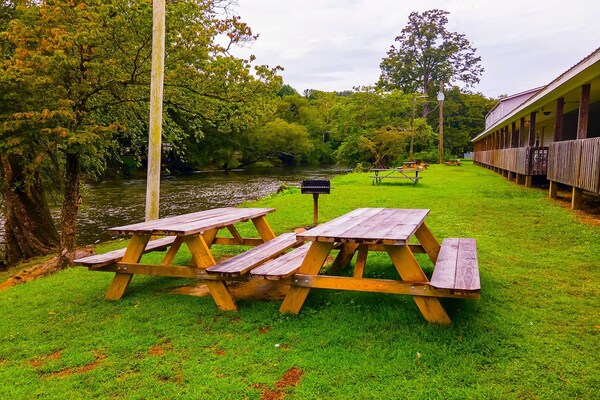 Foto van Queensize bed | Niet roken - Vakantiehuis in Bryson city - GardenSummer