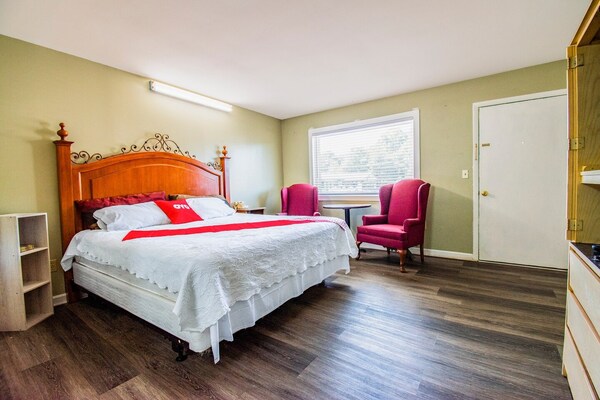 Foto van Calhoun GA | Queensize bed | Roken toegestaan - Vakantiehuis in Calhoun GA - BedRoom