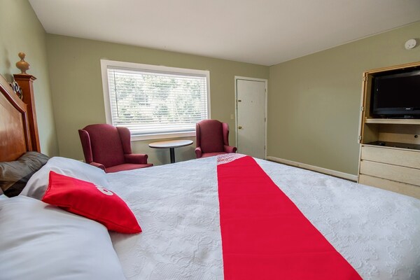 Foto van Calhoun GA | Queensize bed | Roken toegestaan - Vakantiehuis in Calhoun GA - BedRoom