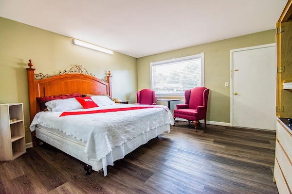 Foto van Queensize bed | Niet roken - Vakantiehuis in Calhoun GA - BedRoom