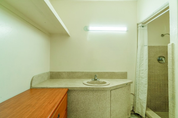 Foto van Queensize bed | Niet roken - Vakantiehuis in Corpus Christi TX - BathRoom