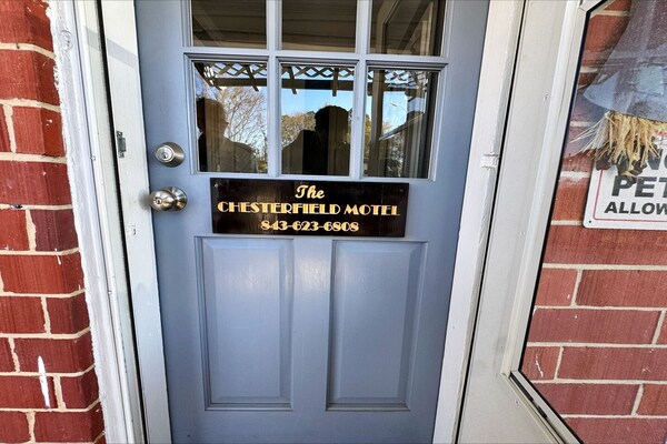 Foto van Queen Bed Niet Roken - Vakantiehuis in Chesterfield, SC - HallReception