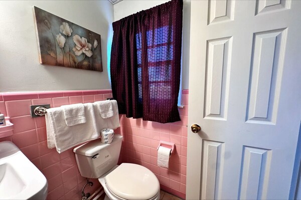 Foto van Queen Bed Niet Roken - Vakantiehuis in Chesterfield, SC - BedRoom