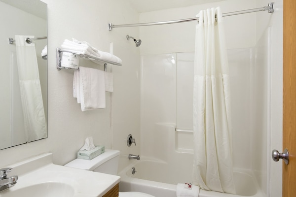 Foto van Premium King Room Met Spookbuis - Vakantiehuis in Portage - BathRoom