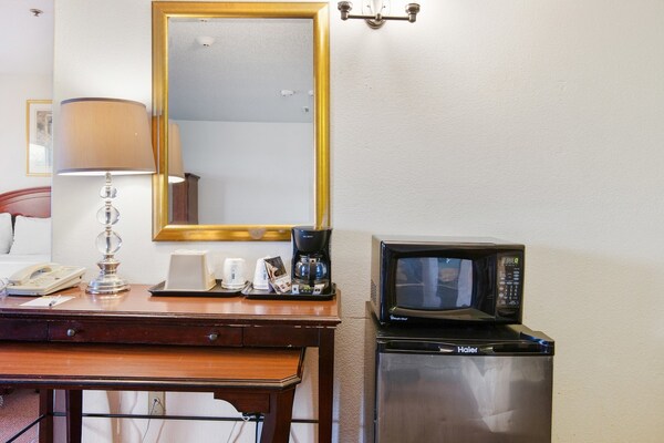 Foto van Premium kingsize bed | Draagbaar - Vakantiehuis in Portage - BedRoom