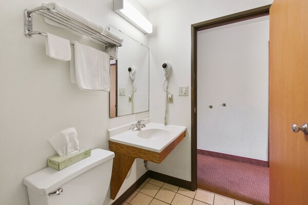 Foto van Premium kingsize bed | Draagbaar - Vakantiehuis in Portage - BathRoom