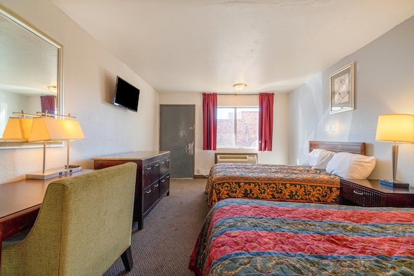 Foto van 1 Kingsize Bed En 2 Volledig Bed - Vakantiehuis in Chickasha OK - BedRoom