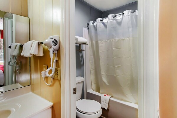 Foto van Queensize bed | Niet roken - Vakantiehuis in Ridgeland SC - BathRoom