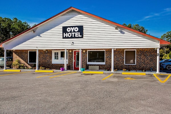 Foto van Queensize bed | Niet roken - Vakantiehuis in Ridgeland SC - ExteriorSummer