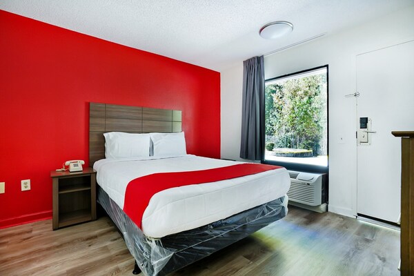 Foto van Premium kingsize bed | NSMK - Vakantiehuis in Decatur GA - BedRoom