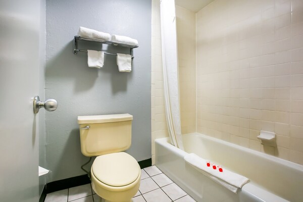 Foto van Premium kingsize bed | Texarkana TX - Vakantiehuis in Texarkana TX - BathRoom