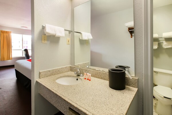 Foto van Premium kingsize bed | Texarkana TX - Vakantiehuis in Texarkana TX - BathRoom