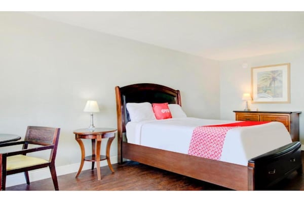 Foto van Tweepersoonsbed (queensize) Niet-roken | Dundee - Vakantiehuis in Dundee FL - BedRoom